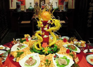中国美食文化中与“龙”字相关的9类特产介绍