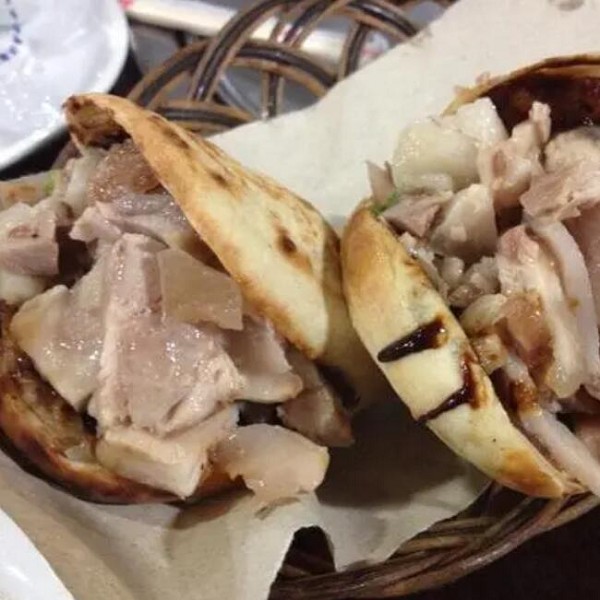 白肉火烧